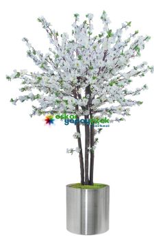 Yapay Beyaz çiçekli Erik ağacı